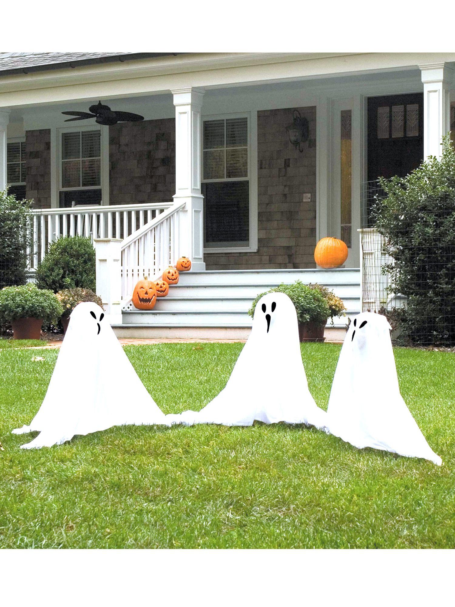 19-inch Ghostly Group Trio Lawn Decoration - costumes.com
