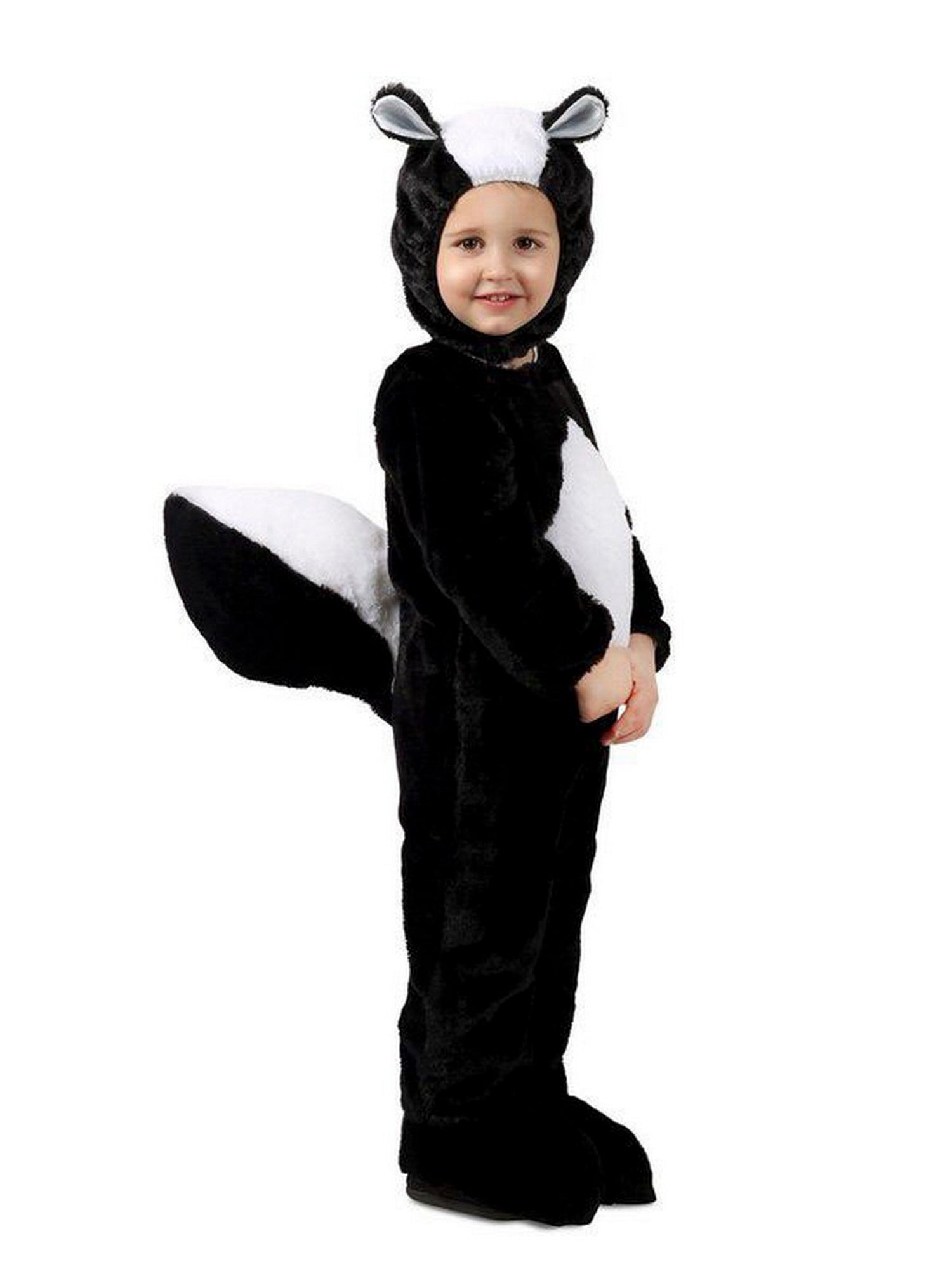 - costumes.com