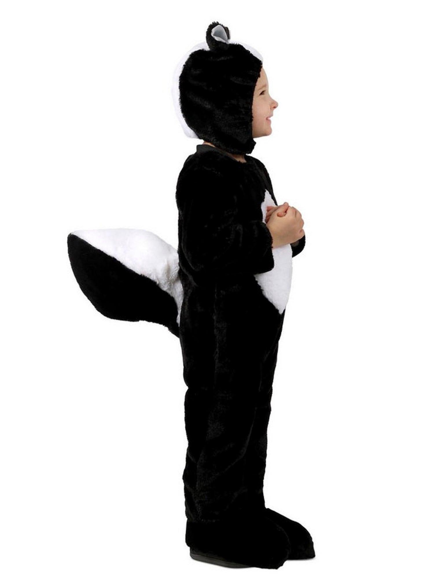 - costumes.com