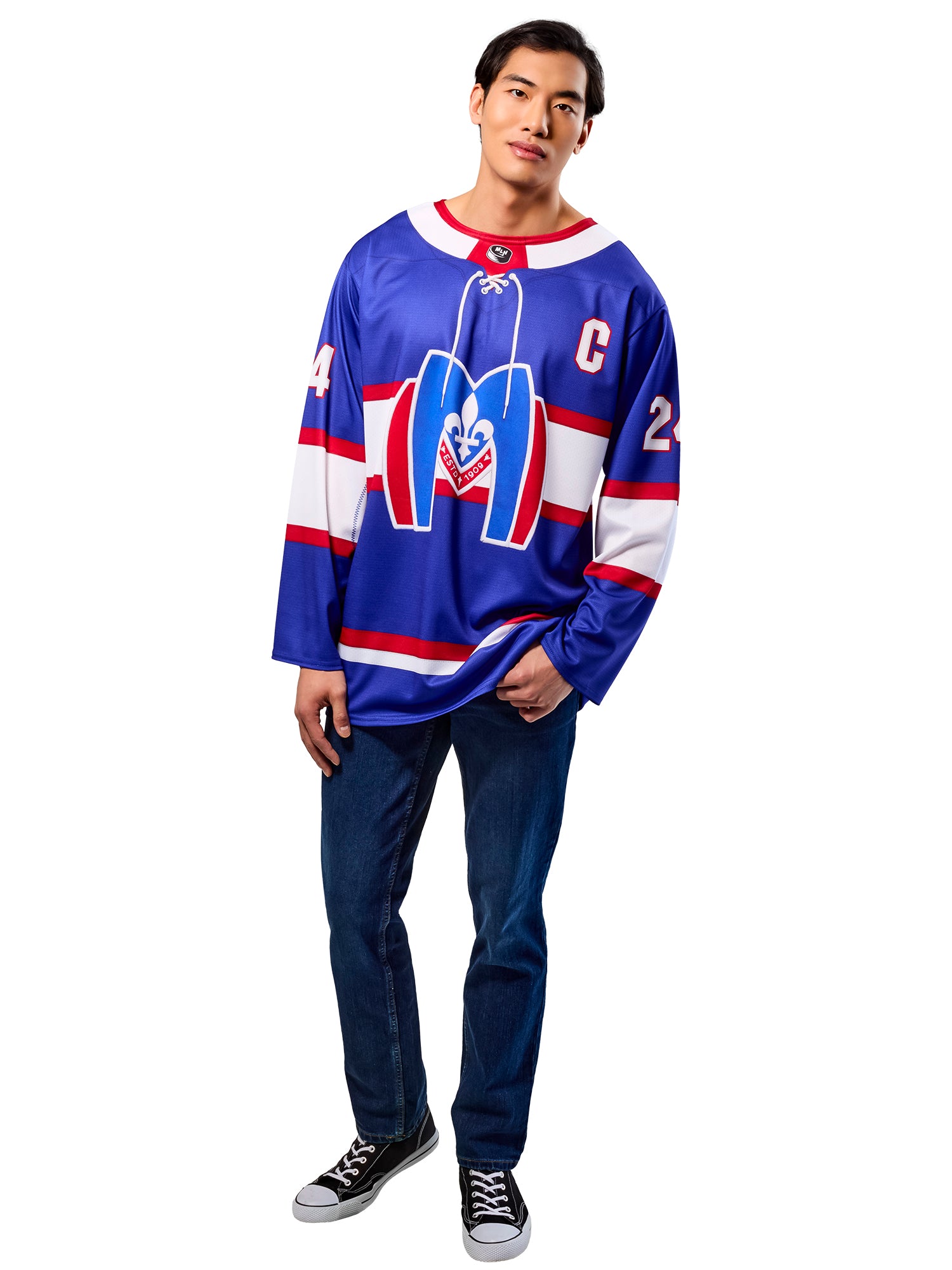 - costumes.com