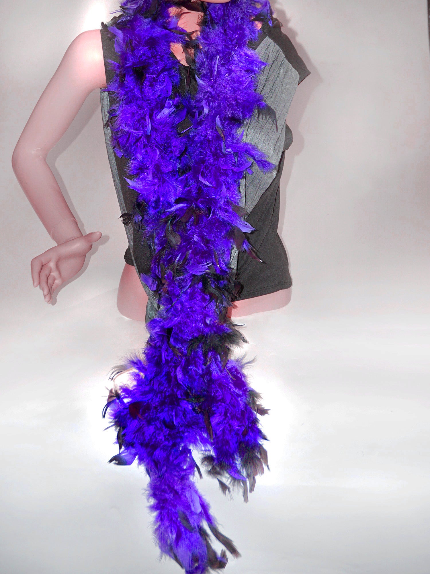 Women's Purple and Black Feather Boa - costumes.com