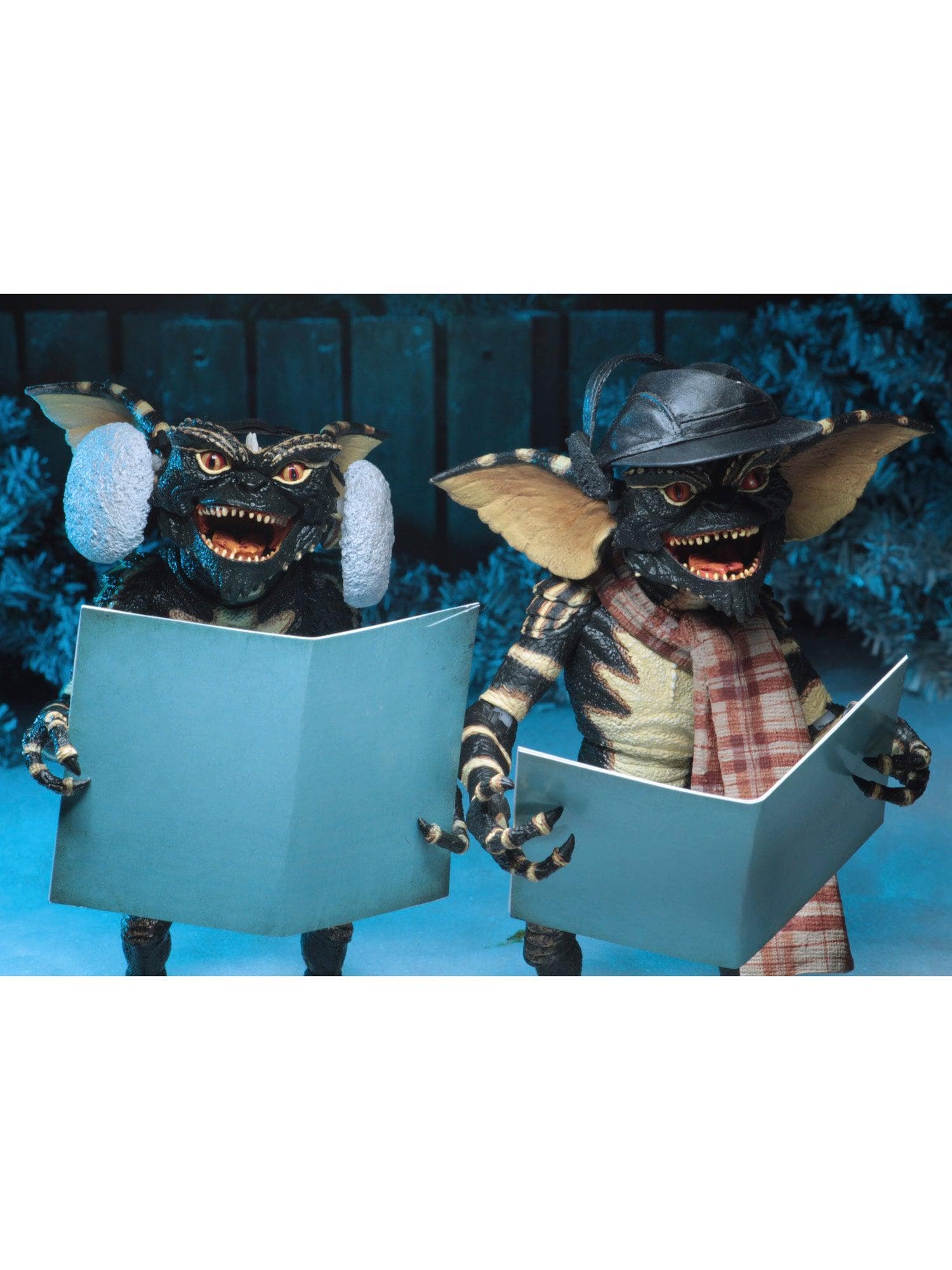 NECA - Gremlins - 7" Scale Action Figure - Christmas Carol Winter Scene - 2 Pack (Set 2 General Release) - costumes.com