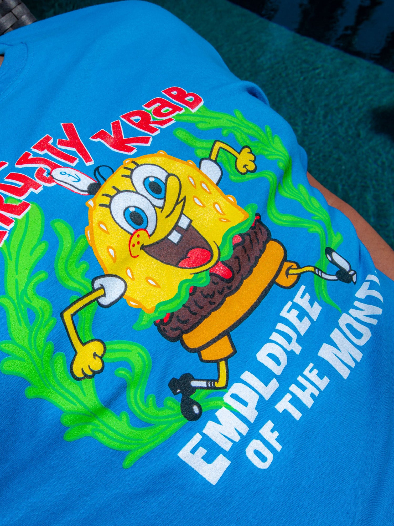 SpongeBob SquarePants "Employee of the Month" T-Shirt - costumes.com